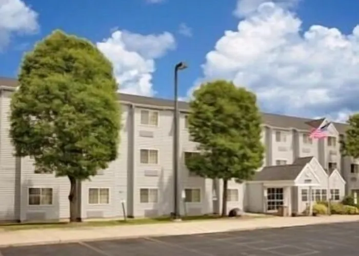 Microtel Inn & Suites By Wyndham Madison East